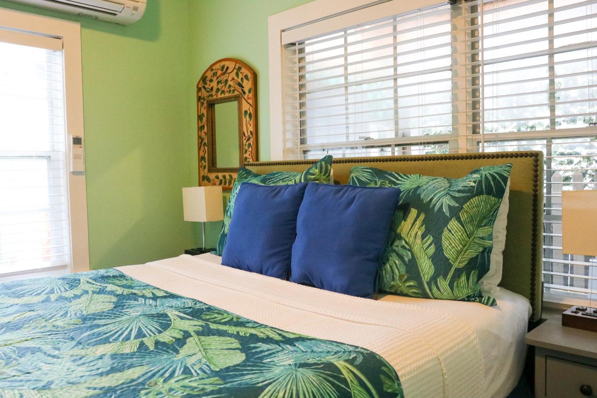 فندق Caribbean House كي وست المظهر الخارجي الصورة